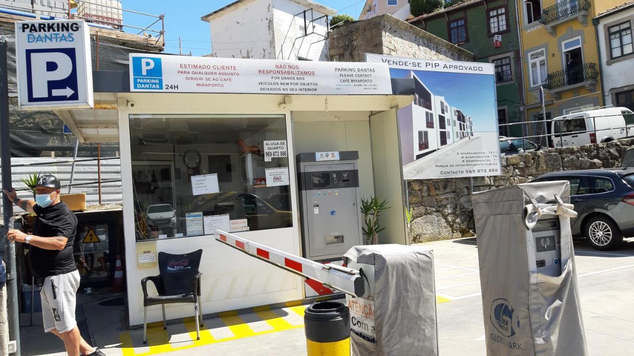 Modern House - Air Cond, Free Parking, Breakfast, By Porto With Love Lda Vila Nova de Gaia Eksteriør billede